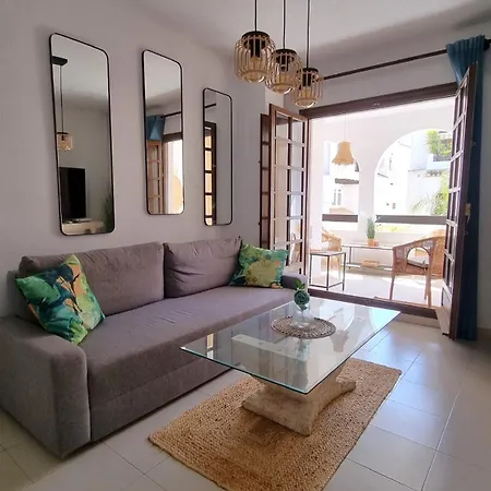 Apartment Spanish Oasis